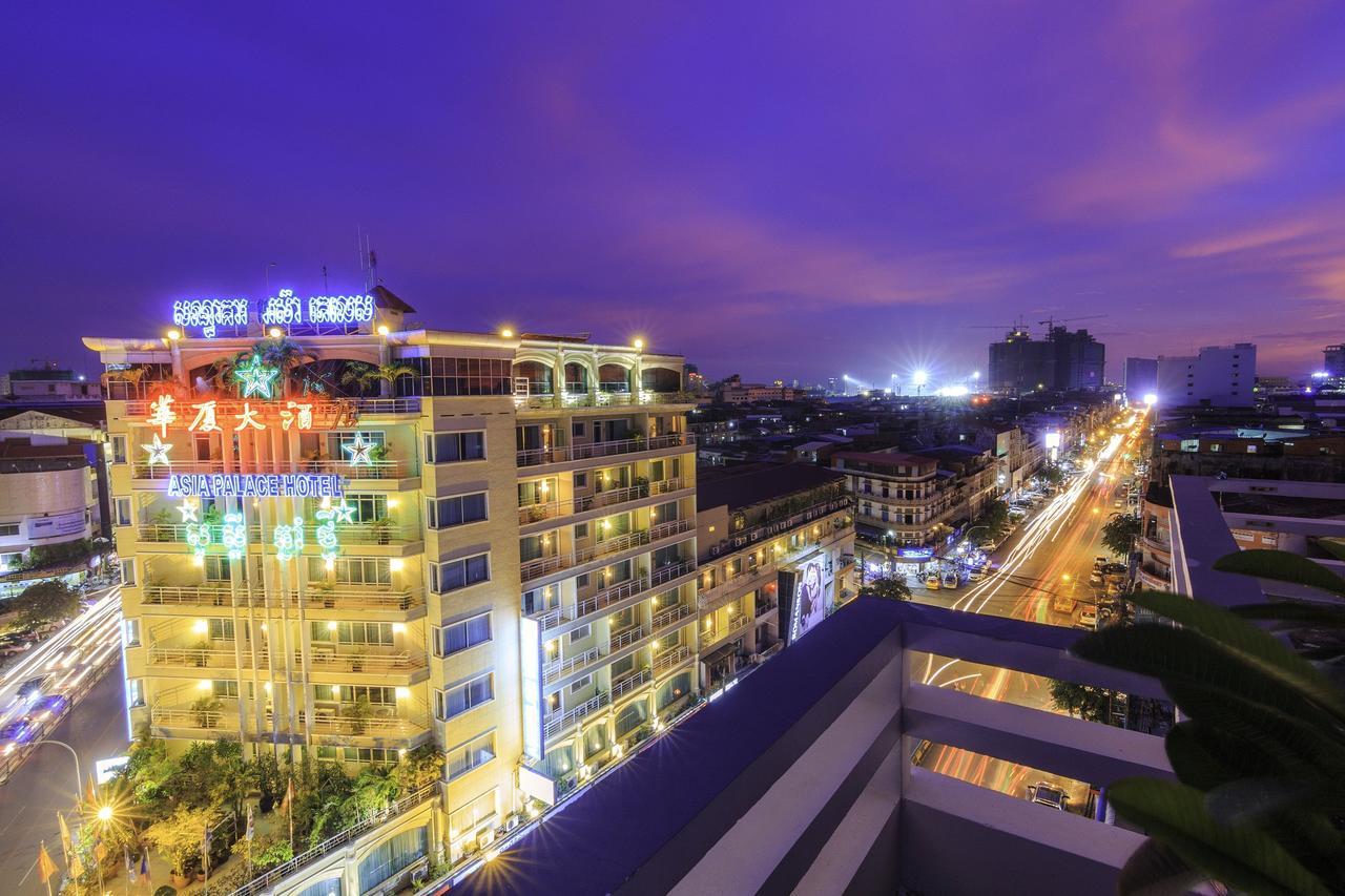Paradise Hotel Phnom Penh Esterno foto